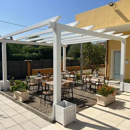 Mare Fuori Guest house *