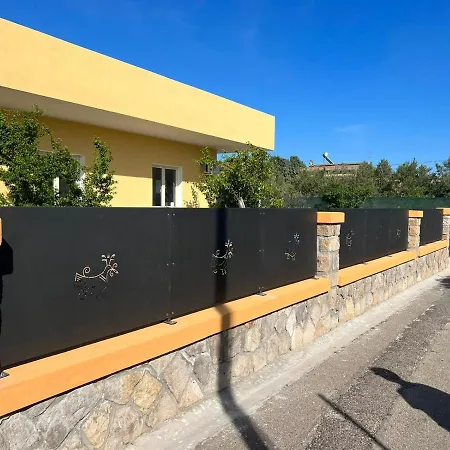 Mare Fuori 카포텔라