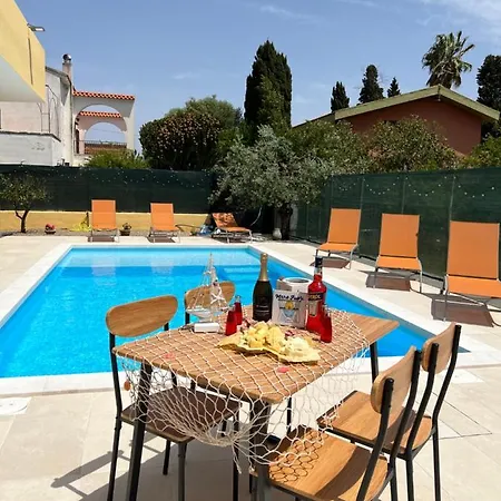 Mare Fuori Gasthuis Capoterra