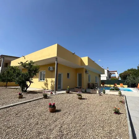 Vendégház Mare Fuori 3*